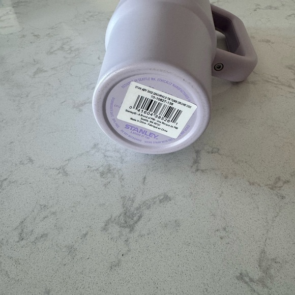 Stanley 30oz tumbler. - Picture 2 of 2